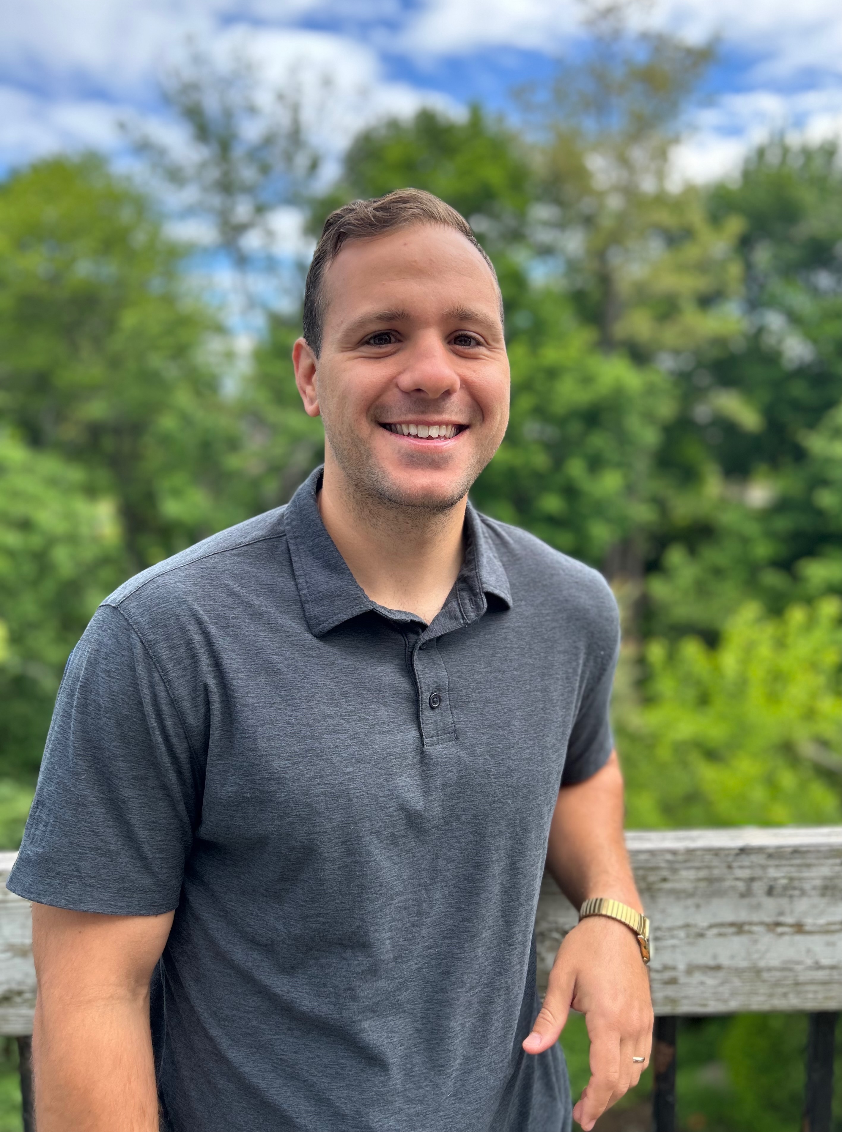 Gabriel - Financial Advisor